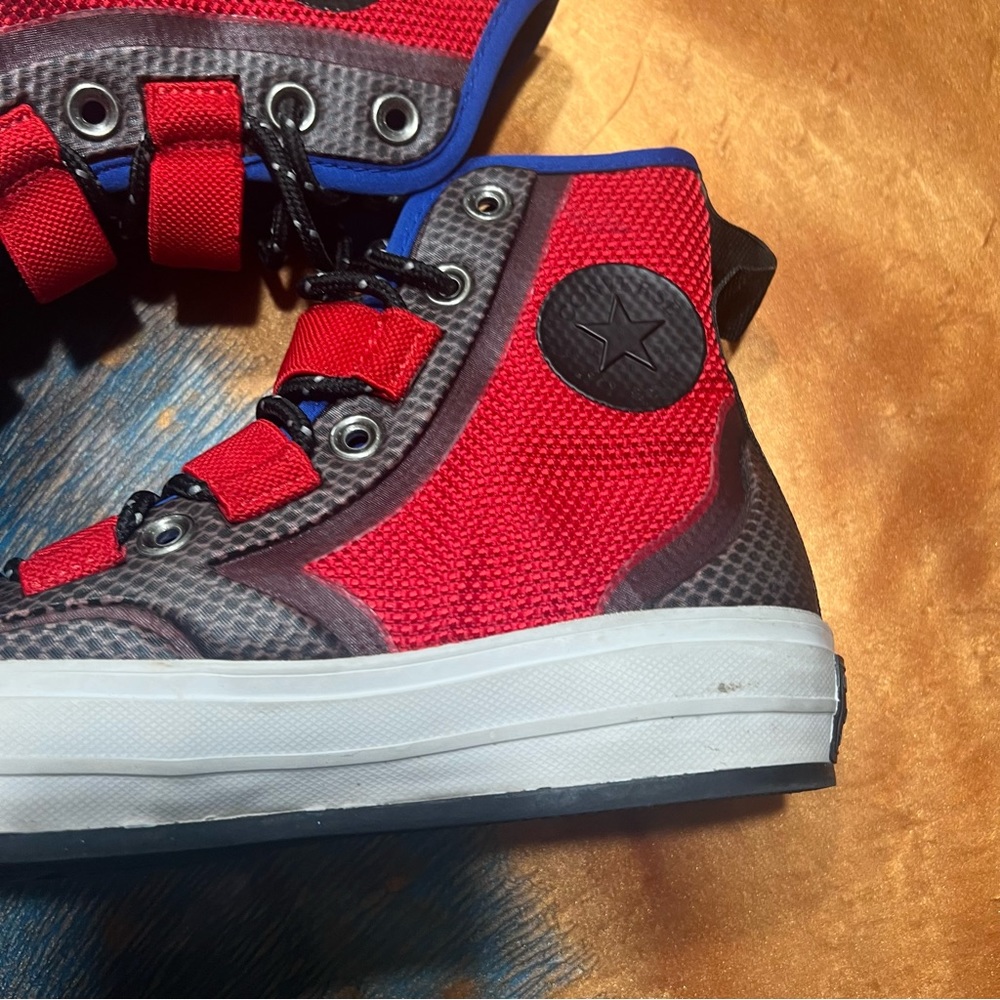 Converse CTAS 70 High Tech Hiker Enamel Red Blue Size 4 Youth - Picture 5 of 12